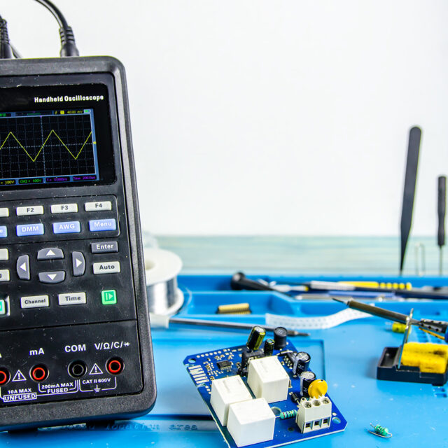fixchips-step-3-electricity-test
